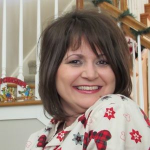 Meet your Posher, Debbie